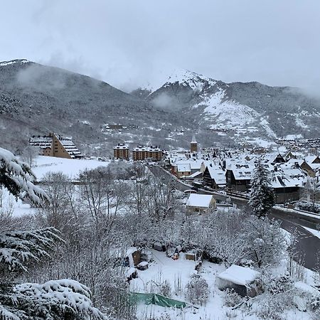 Tuca - Triplex Priviletge Con Encanto Vielha e Mijaran Buitenkant foto